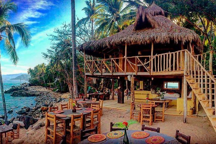 La ubicación de Casitas Maraika es espectacular, no por algo es de los mejores clubes de playa de Puerto Vallarta. Foto: Archivo