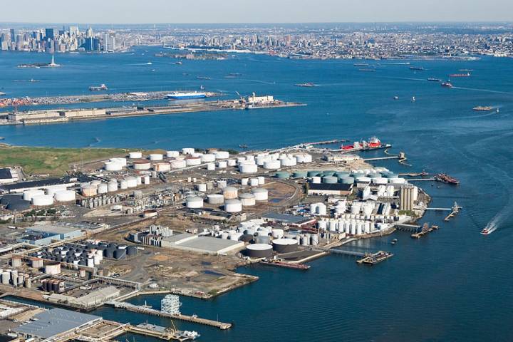 Puerto de Nueva York con vista al mar. Foto: Mega construcciones