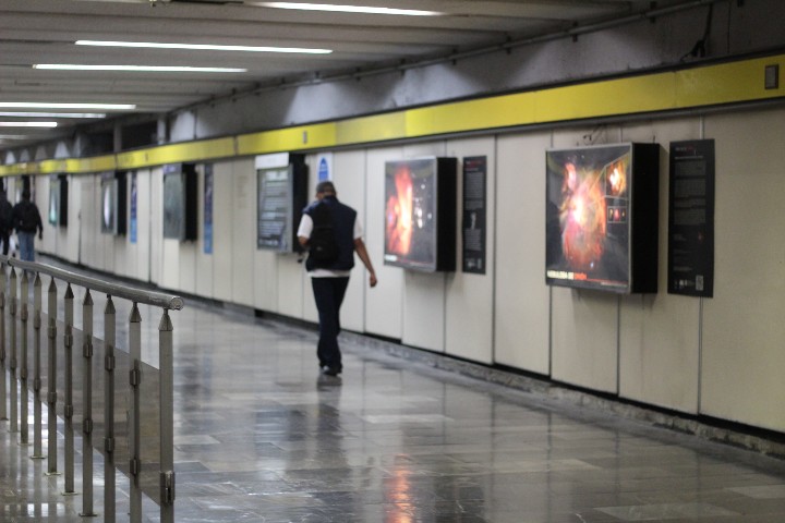 Túnel de la Ciencia en Metro La Raza. Foto: Montserrat Castillo