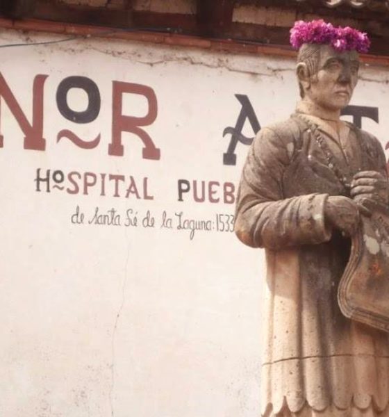 Hospital Pueblo Sta Fe de La Laguna Foto M Iturbide