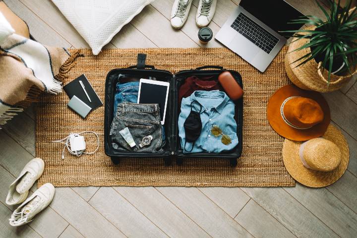 Cosas que no pueden faltar en la maleta de viaje. Foto JT ASTK