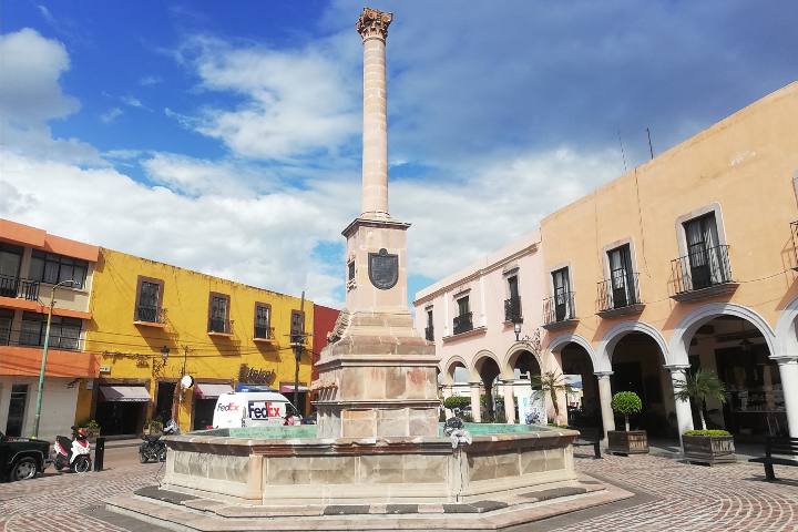 Plazas coloniales de Salvatierra - Foto Luis Juárez J