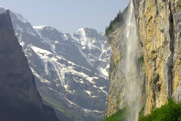 72-cascadas-de-Lauterbrunnen.-Foto-por-Expedia