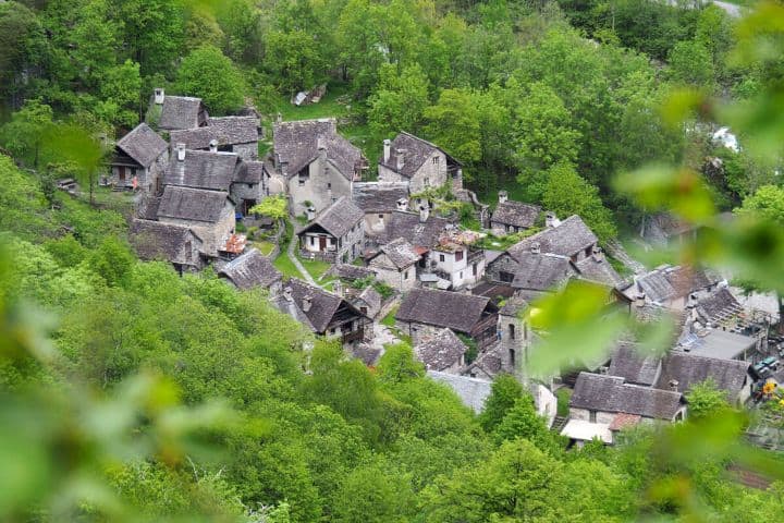 Village Foroglio