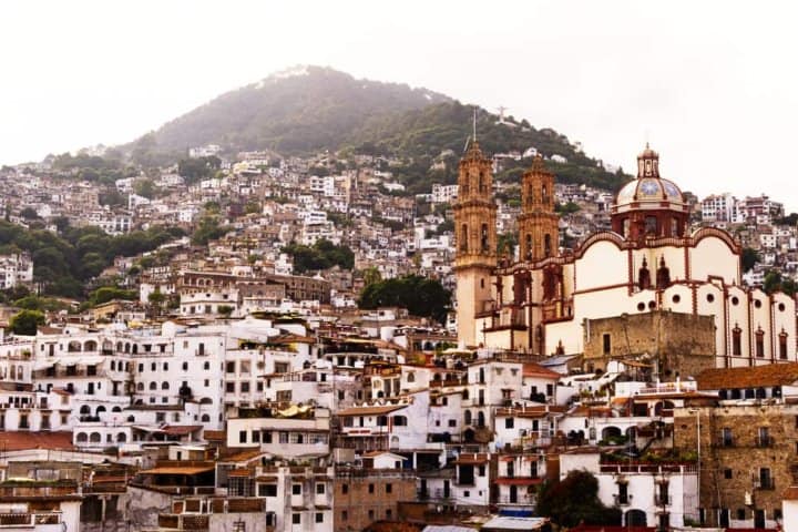 Taxco.-Foto-por-Culturestraveled-1