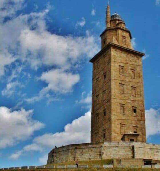 PORTADA Torre Hércules. Foto, Guias Viajar