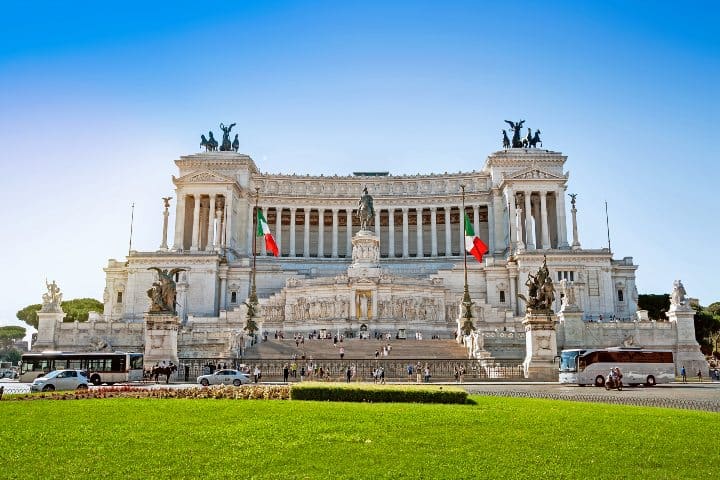 Plazas de Roma, Venezia. Foto: Italia