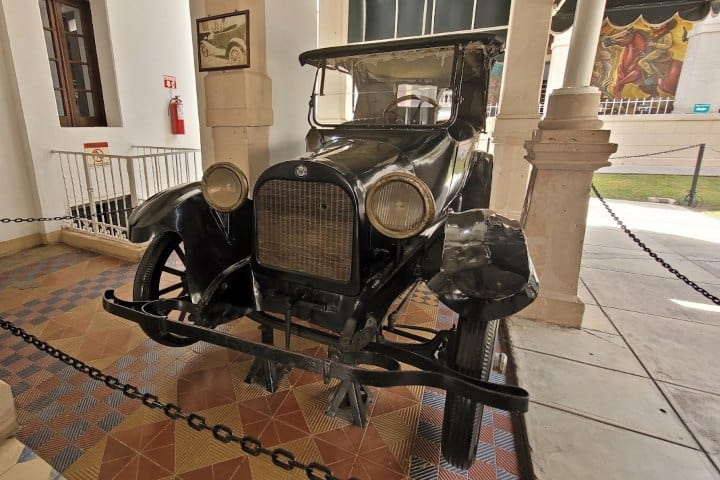 Auto de Pancho Villa. Foto-Rehiletes