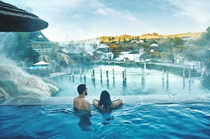 Hot Springs. Foto-Web