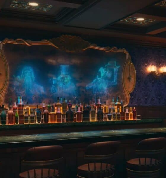 PORTADA Haunted Mansion Bar