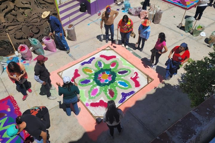 EXTRA. Taller de arte efímero en Huamantla. Foto - Rehiletes