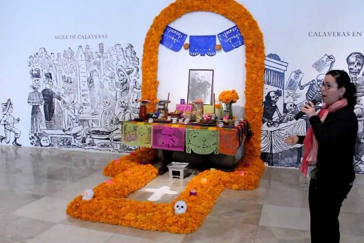 3. Altar en el Museo de Guadalupe Posada. Foto - 3museosNL (YouTube)