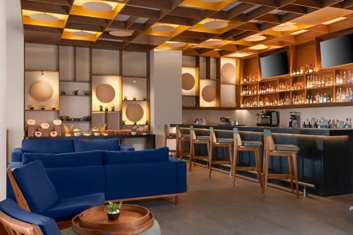 4. Enclave Lounge. Foto - Nota de Prensa Hilton