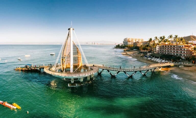Ruta Guadalajara-Puerto Vallarta con Aeromar | El Souvenir