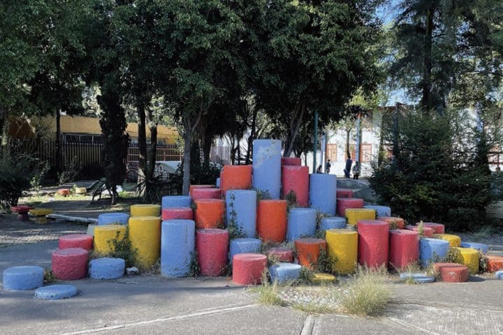 6. Trepadero de cilindros de concreto en el Parque Plutarco Elías Calles, Venustiano Carranza. Foto - Doc29