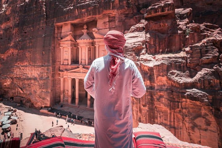 10. Petra. Foto - Dmitri Zotov (Unsplash)