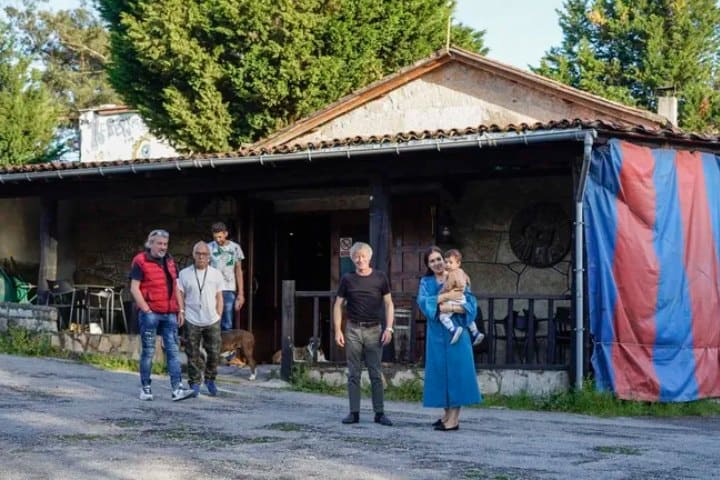 15. Familia de bemposteños que jamas dejaron La Ciudad de los Muchachos. Foto - La Voz de Galicia