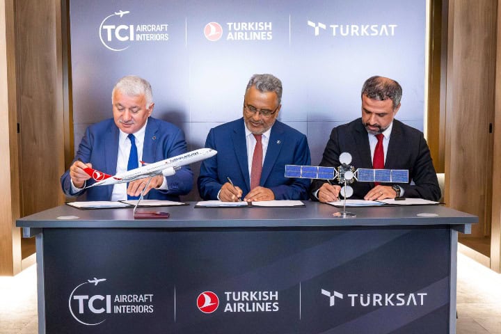 4. Turkish Airlines, TCI Aircraft Interiors y Turksat. Foto - Nota de prensa Turkish Airlines