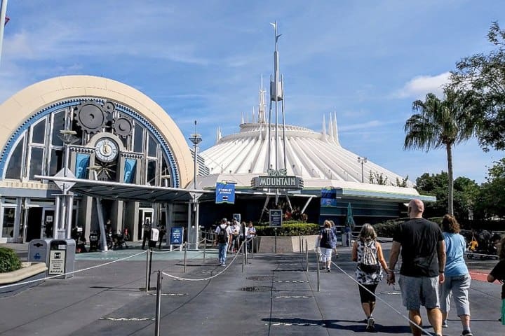 5. Space Mountain. Foto - Fundación Wikimedia