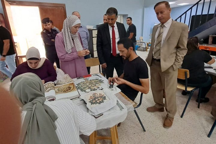 7. Taller de mosaicos en Madaba. Foto - Instituto de Arte y Restauración del Mosaico / Madaba (Facebook)