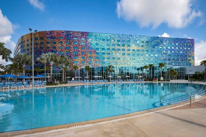 7. Piscina en el Stella Nova Resort. Foto - Travel + Leisure en Español