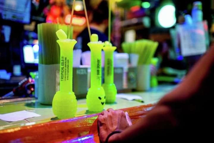 7. Cócteles Granada. Una de las bebidas más famosas en Bourbon Street. Foto - Chron