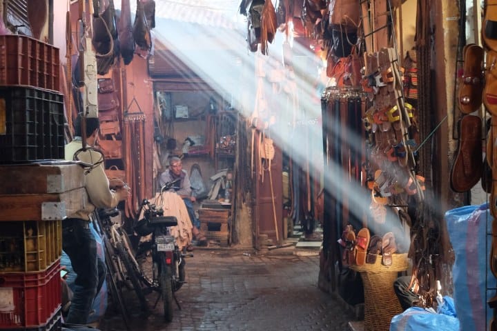 8. Zoco, mercado tradicional de Marruecos. Foto - Tom Tiepermann (Unsplash)