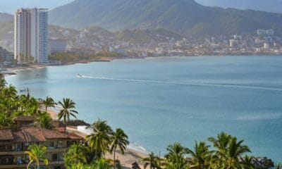 PORTADA MEJORES PLAYAS EN PUERTO VALLARTA