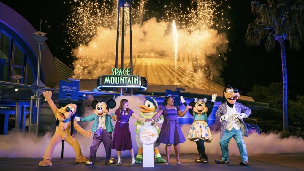 PORTADA SPACE MOUNTAIN CUMPLE 50 AÑOS