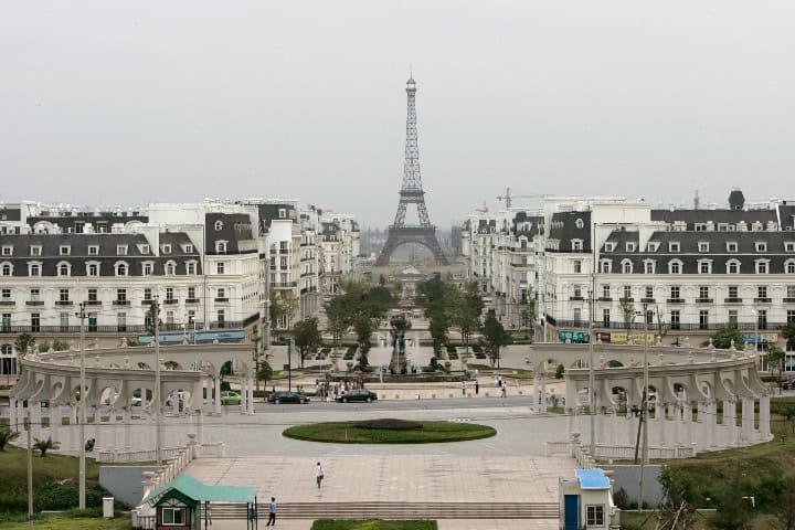 1. Tianducheng, replica de París en China. Foto - Madenjoy