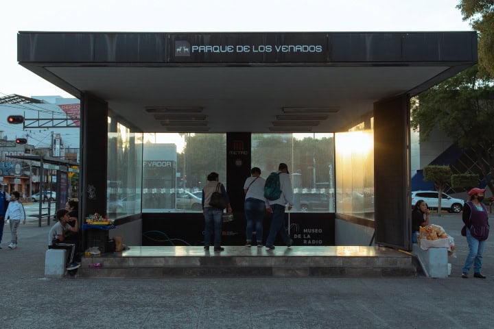 2. Estación Parque de Los Venados. Foto - Fundación Wikimedia