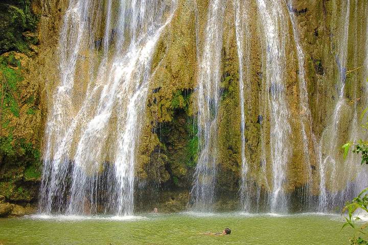 2. Cascada del Limón en Miches. Foto - kitesurflasterrenas.com