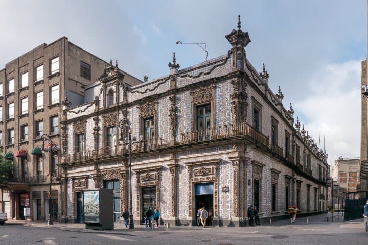 2. La Casa de los Azulejos. Foto - Fundación Wikimedia