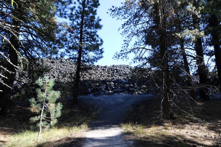 4. Lava seca en Parque Lassen. Foto - As They Are: Exploring the National Parks