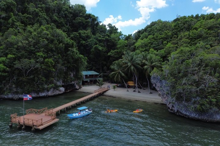 6. Parque Nacional Los Haitises. Foto - Carlos Barriola (X)