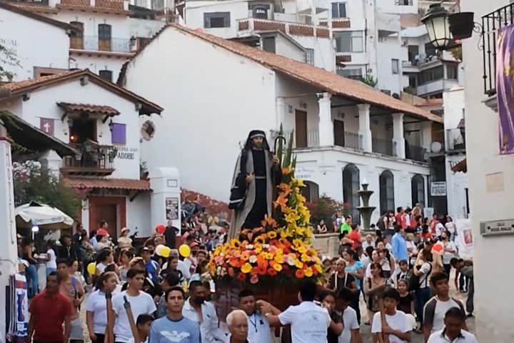 12. Domingo de Resurrección. Foto - Felipe G (YouTube)