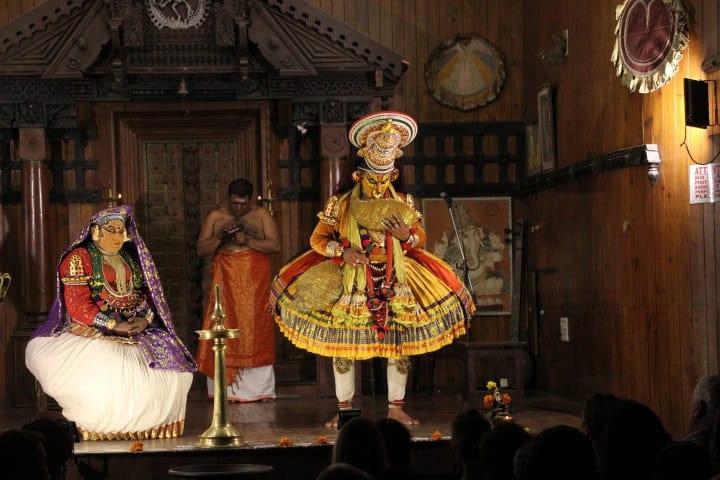 13. Representación en el Great K V Kathakali Center en Kerala. Foto - Tripadvisor