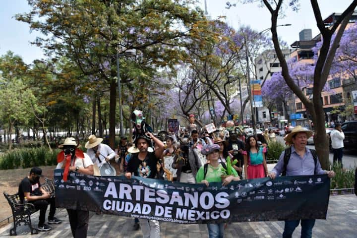 2. Cartel del Desfile de Artesanos 2024. Foto - Artesanos Ciudad de México