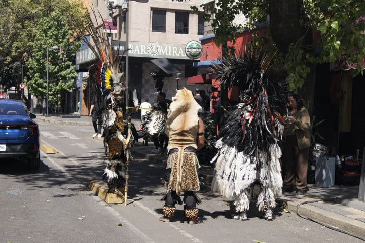 3. Grabación de comercial frente al MAP. Foto - El Souvenir