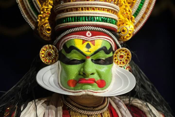 4. Actor de Kathakali mostrando expresividad en su rostro. Foto - Manish Lakhani