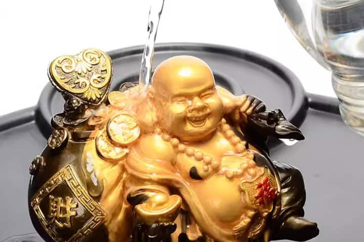 6.1. Mascota del té con forma de Buda. Foto - Taobao.com