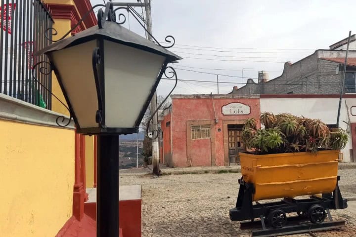 6. Calle en Mineral de la Luz. Foto - Periódico Notus