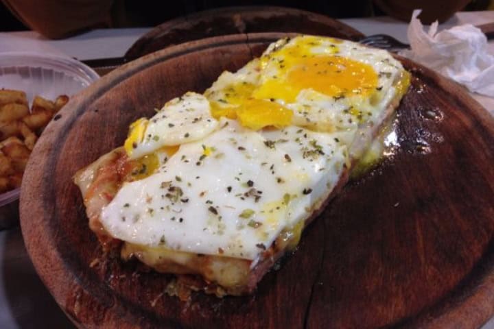 8. Matambre a la Pizza, platillo especial de la Parrilla el Tano. Foto - Tripadvisor