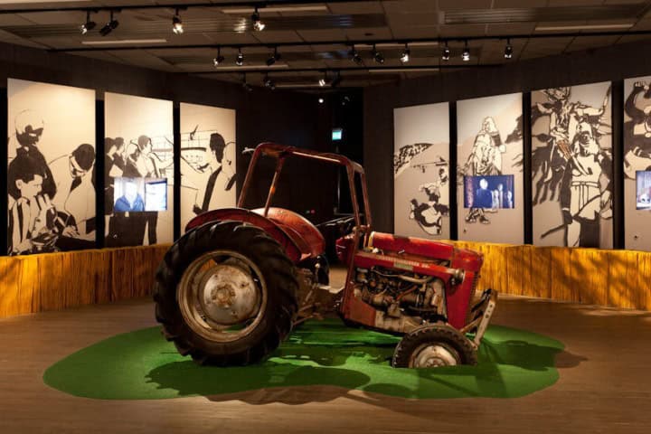 9. Sala de pre-show en el Museo Vikingo de Lofotr. Foto - Museum Nord