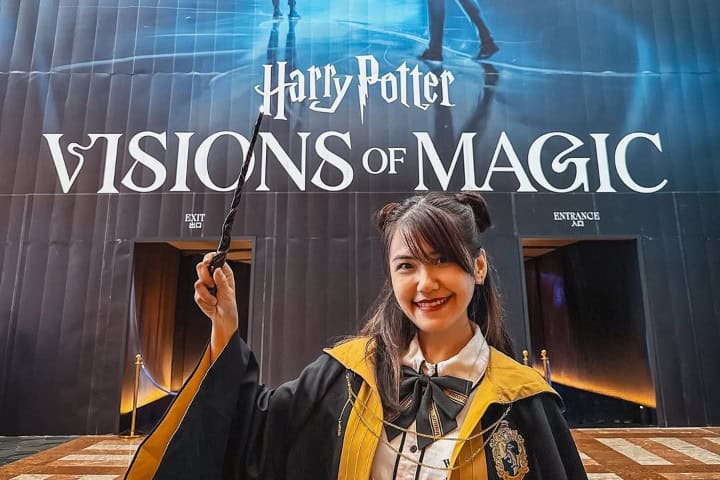 1. Visitante en Visions of Magic en Singapur. Foto - @thecherylsan (Instagram)