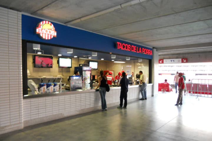 10. Tacos de la Porra en el Akron. Foto - Foros Miarroba