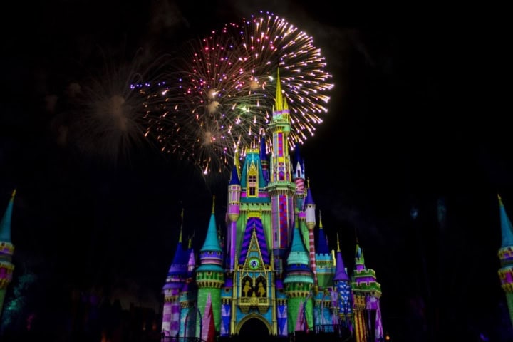 11. Fuegos artificiales en Magic Kingdom. Foto - Revista Viajes