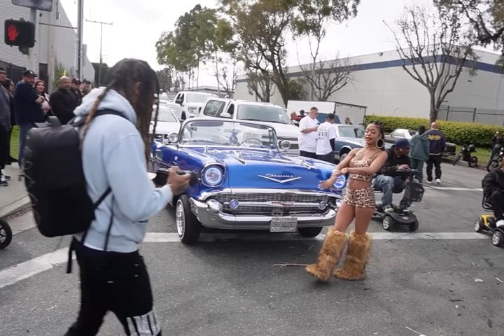 15. Artista grabando videoclip en Compton. Foto - Tito Church (YouTube)