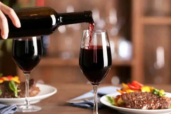 2. Carne y vino. Foto - Sundes