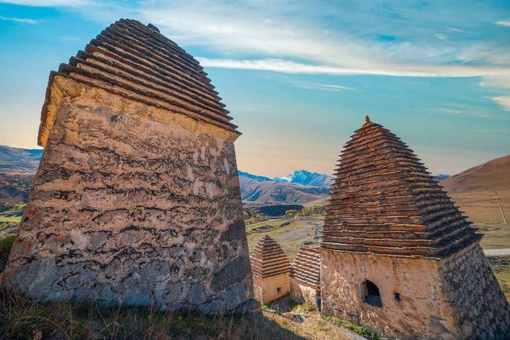 2. Casitas en Dargavs. Foto - Alamy